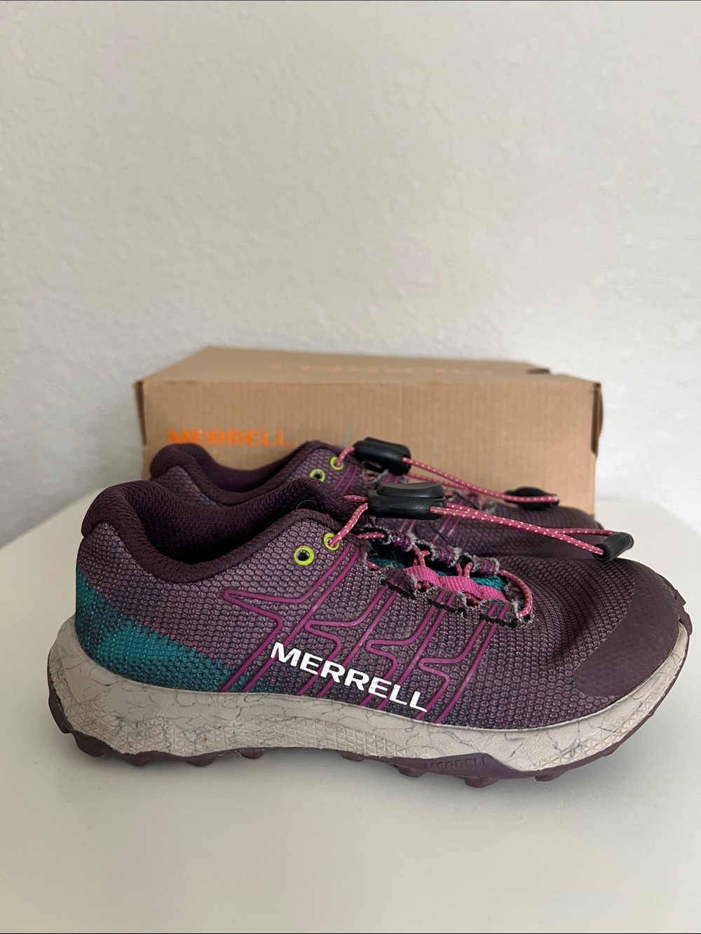 Merrell Moab Flight Low hiking shoes